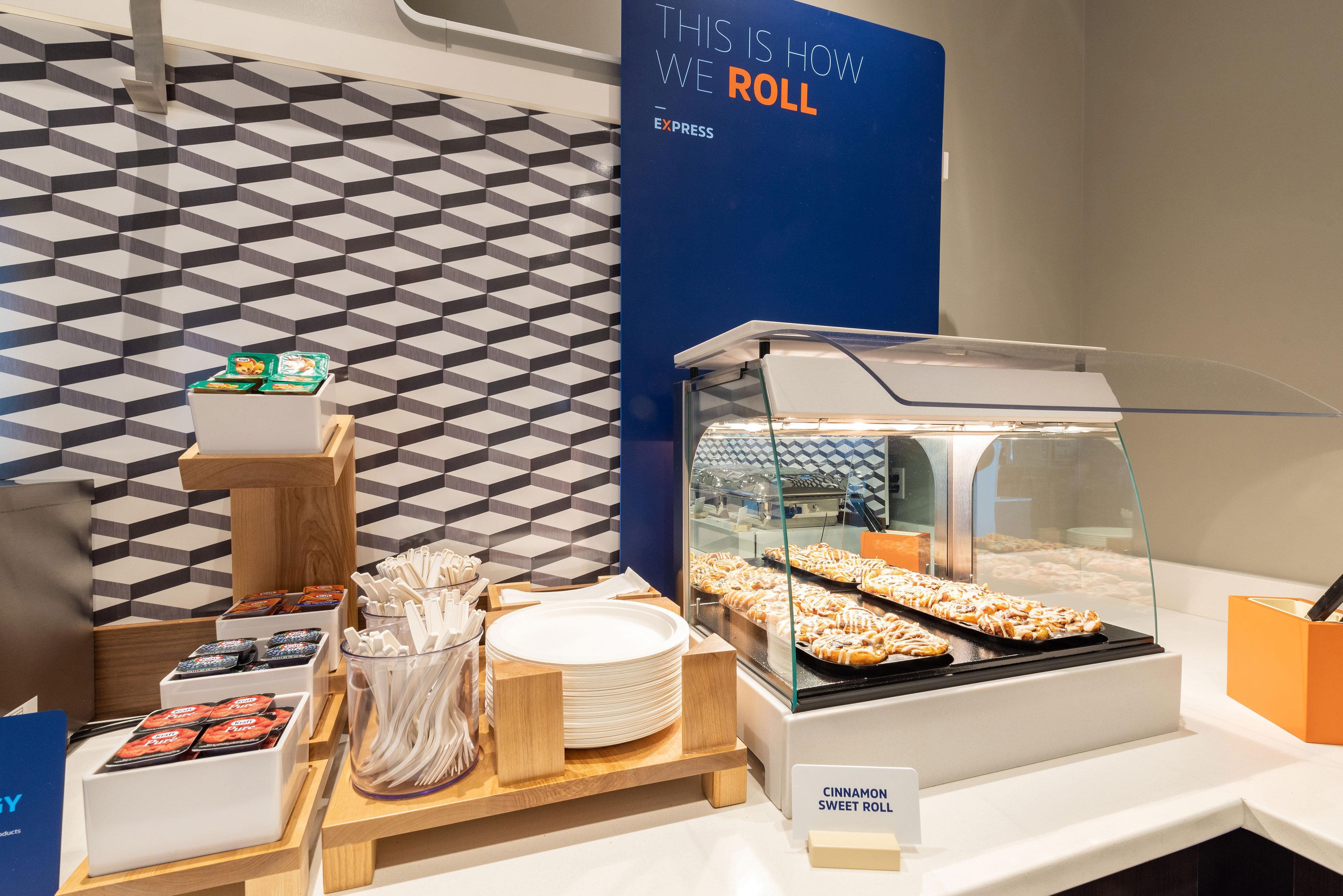 Express & Miami Airport East By Ihg