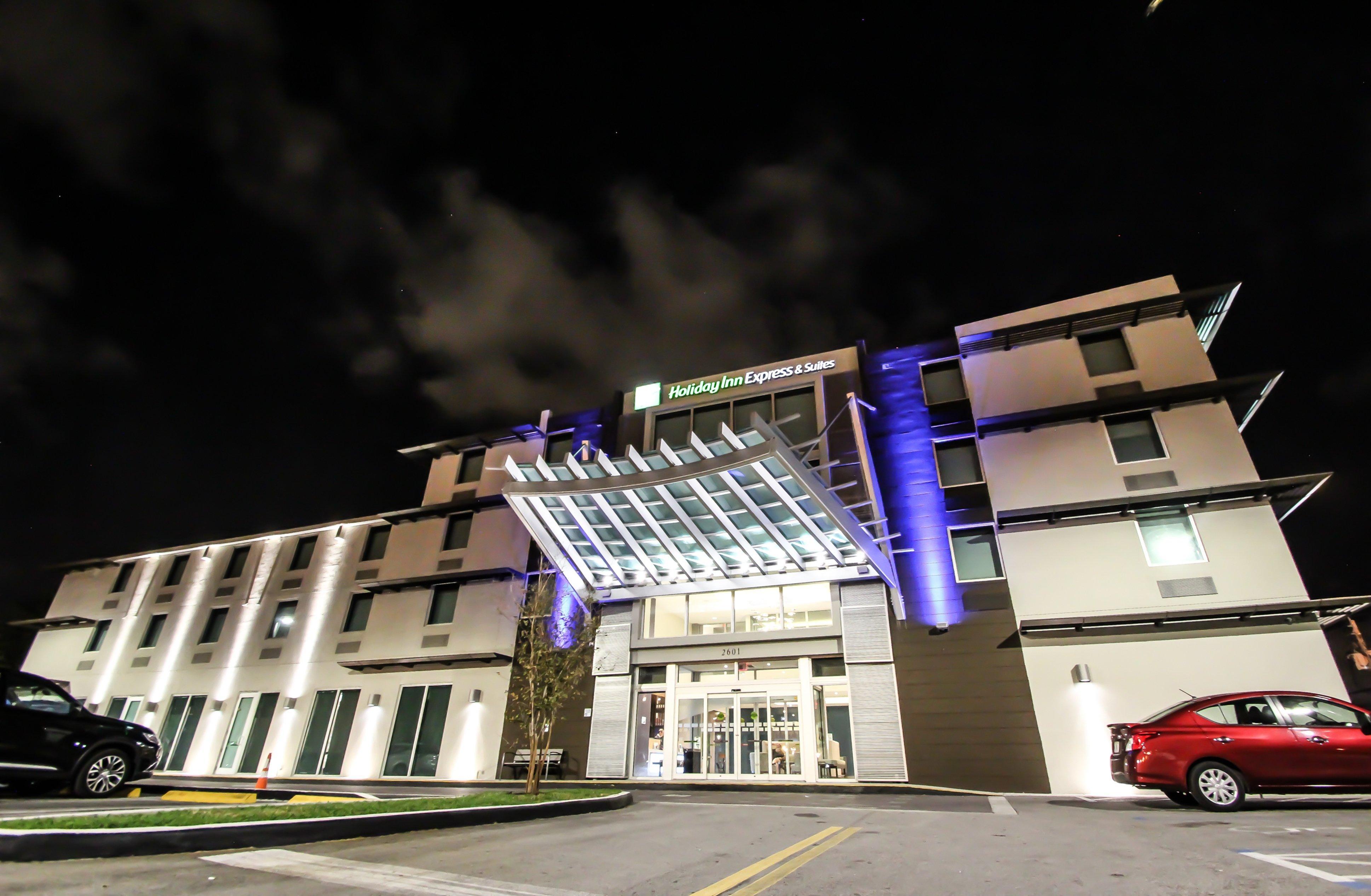 Hotel Express & Miami Airport East By Ihg 3*