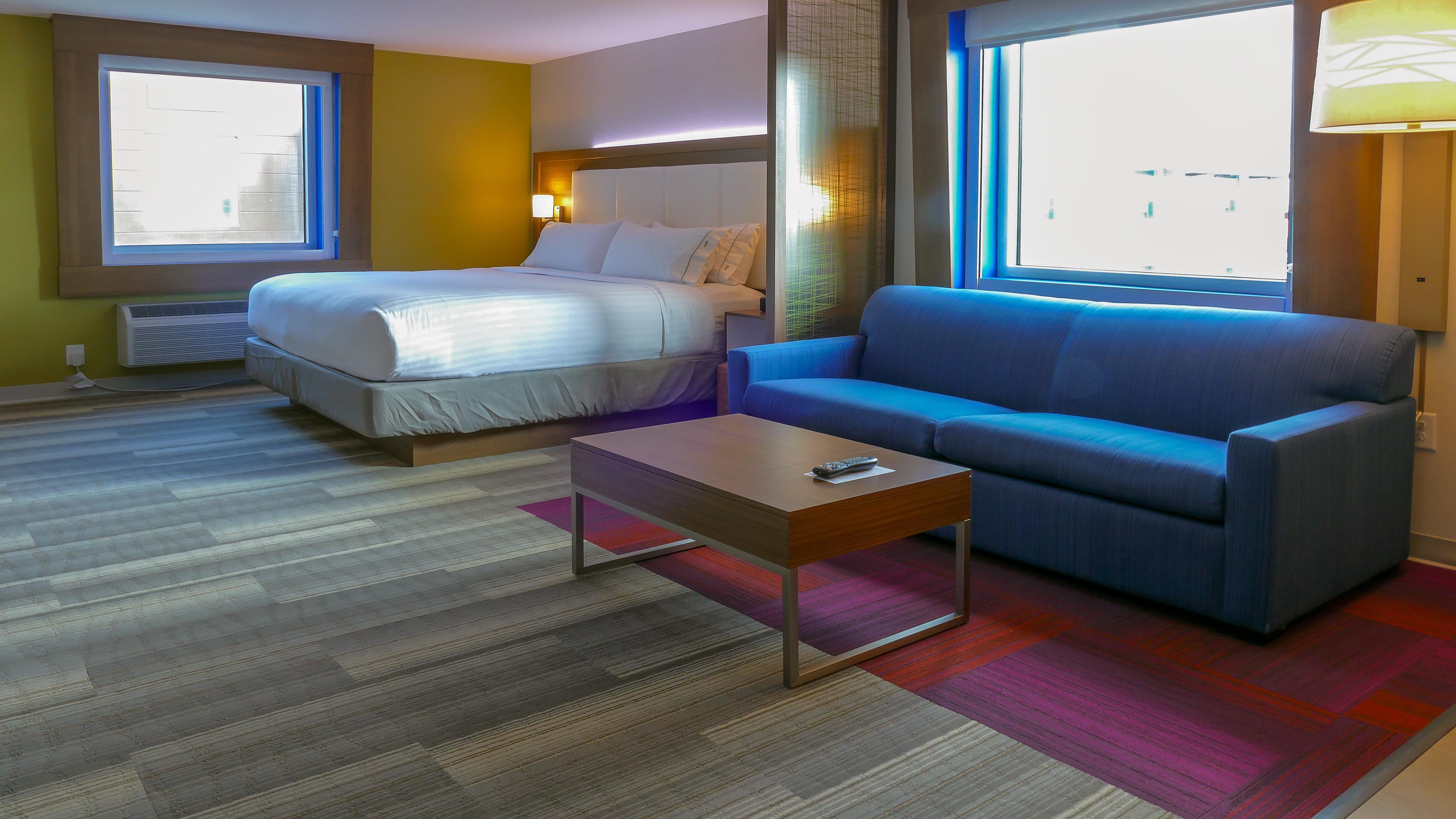 Express & Miami Airport East By Ihg 3*