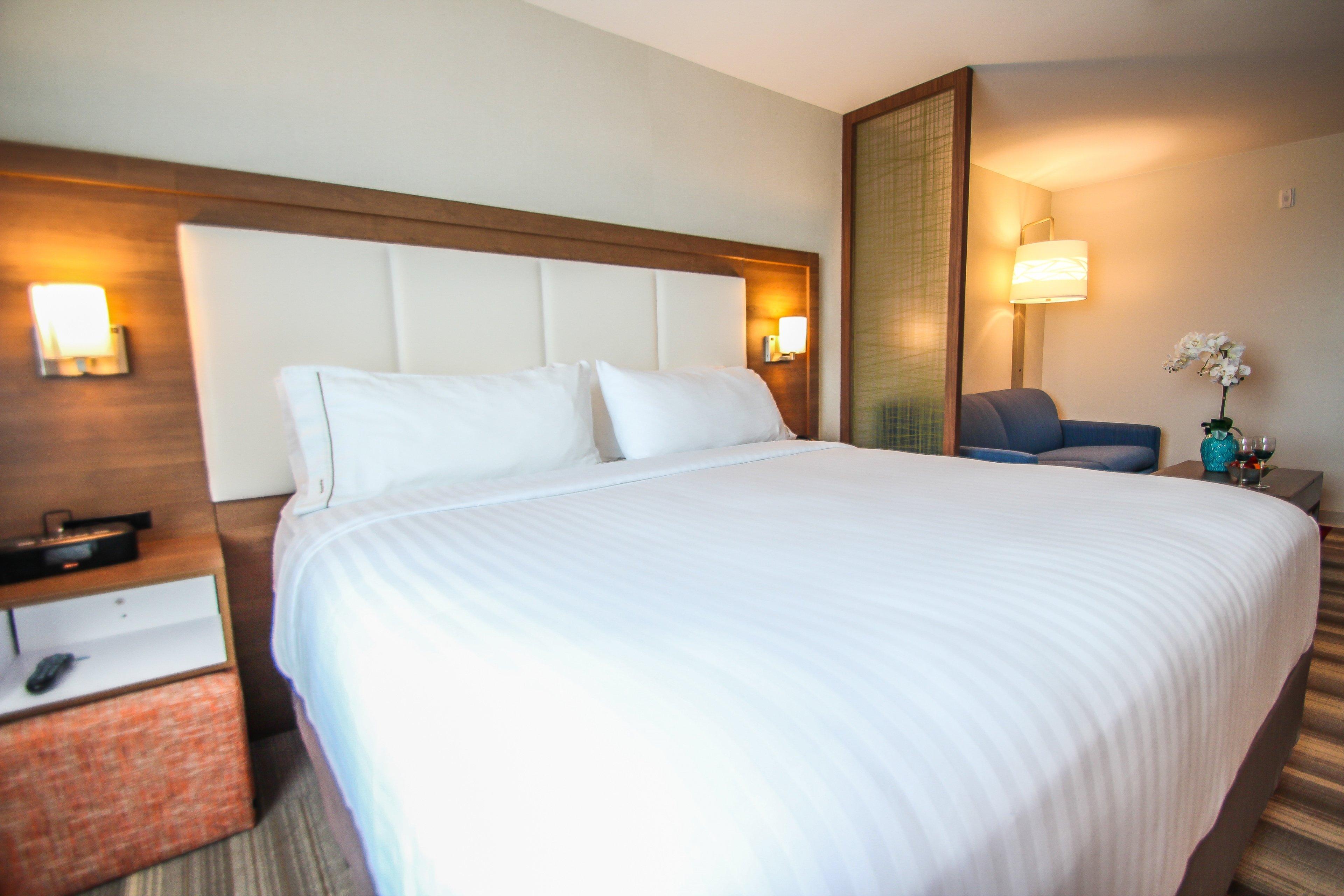 Express & Airport East By Ihg Hotel Miami Springs